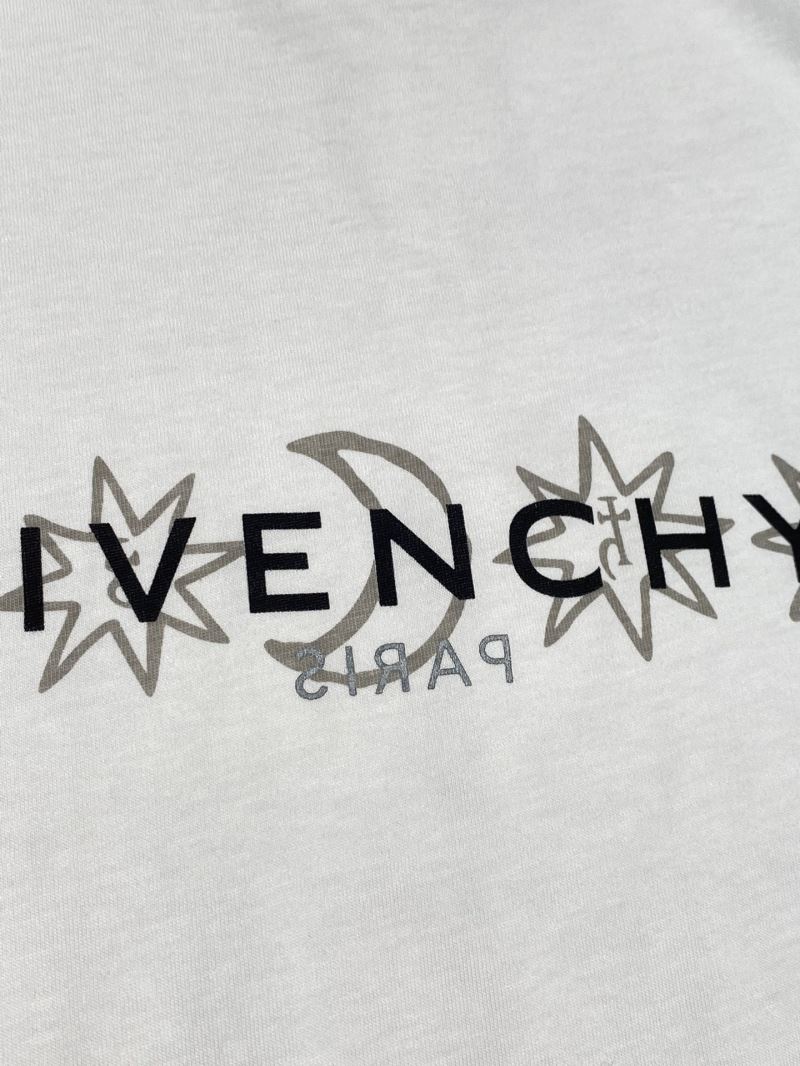 Givenchy T-Shirts